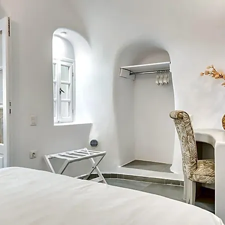 Hotel Aris Caves Oia