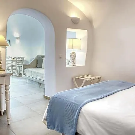 Aris Caves Hotel 4*